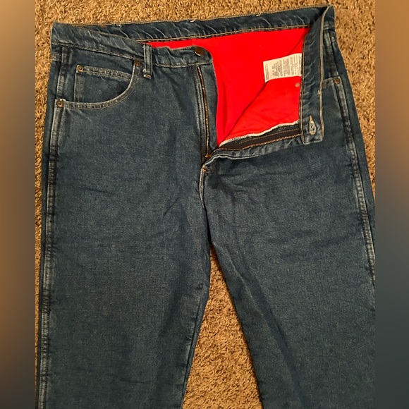 Men’s Wrangler Rugged Wear Thermal Jeans size 36x34 NEW - Picture 4 of 4